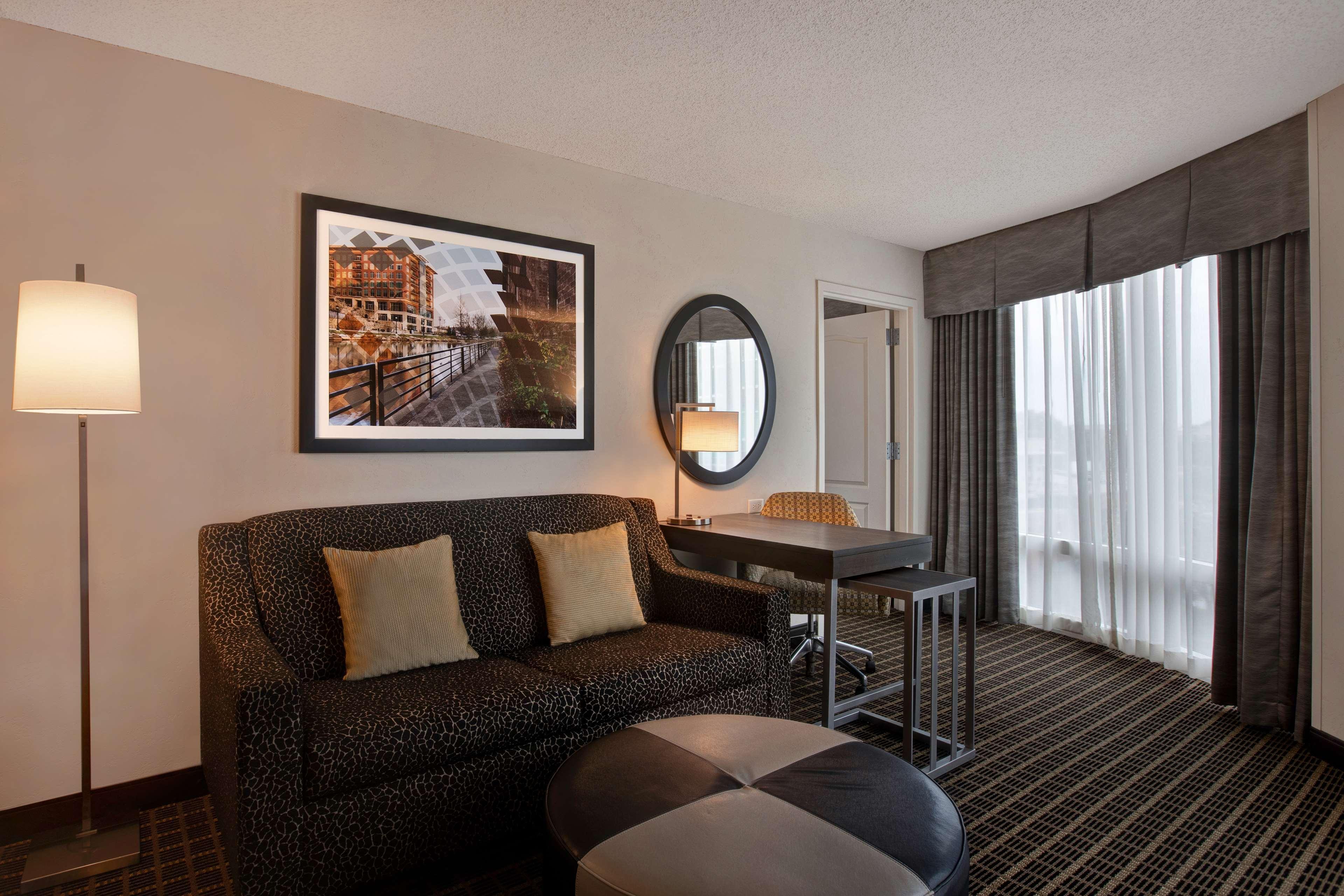 Hampton Inn & Suites Greenville-Downtown-Riverplace Kültér fotó