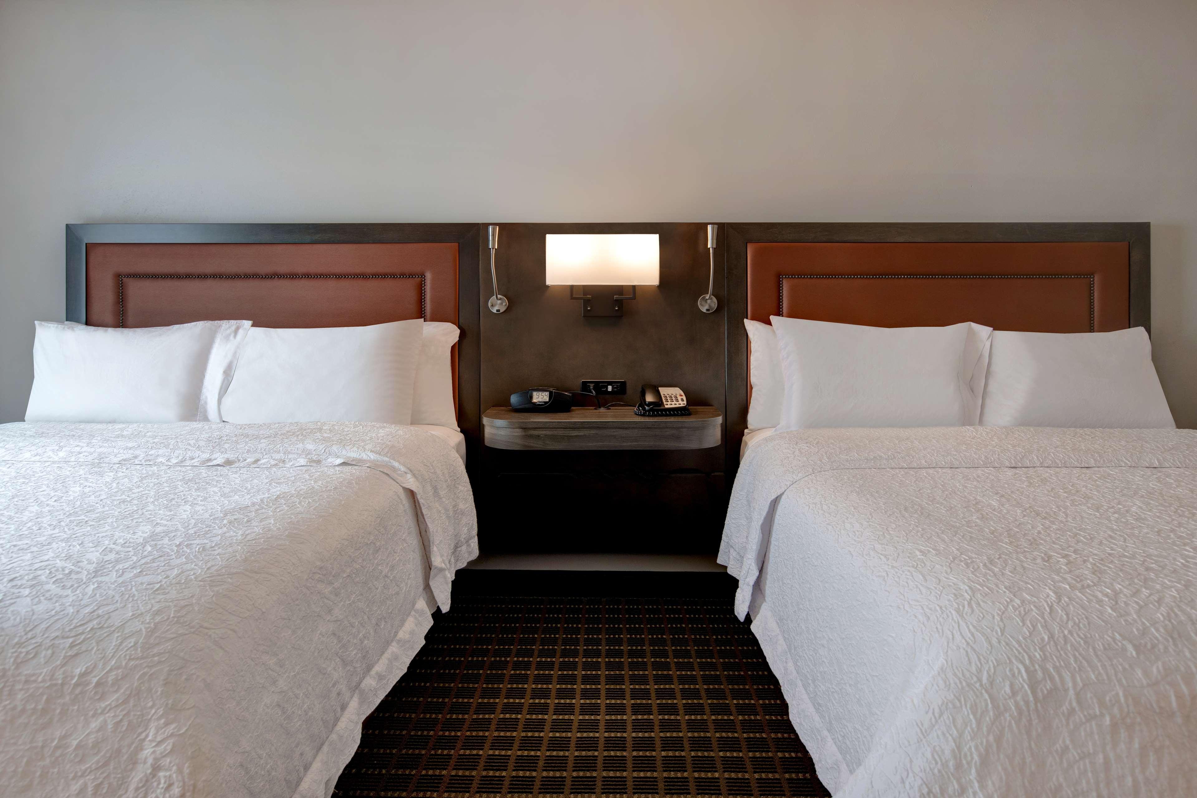 Hampton Inn & Suites Greenville-Downtown-Riverplace Kültér fotó