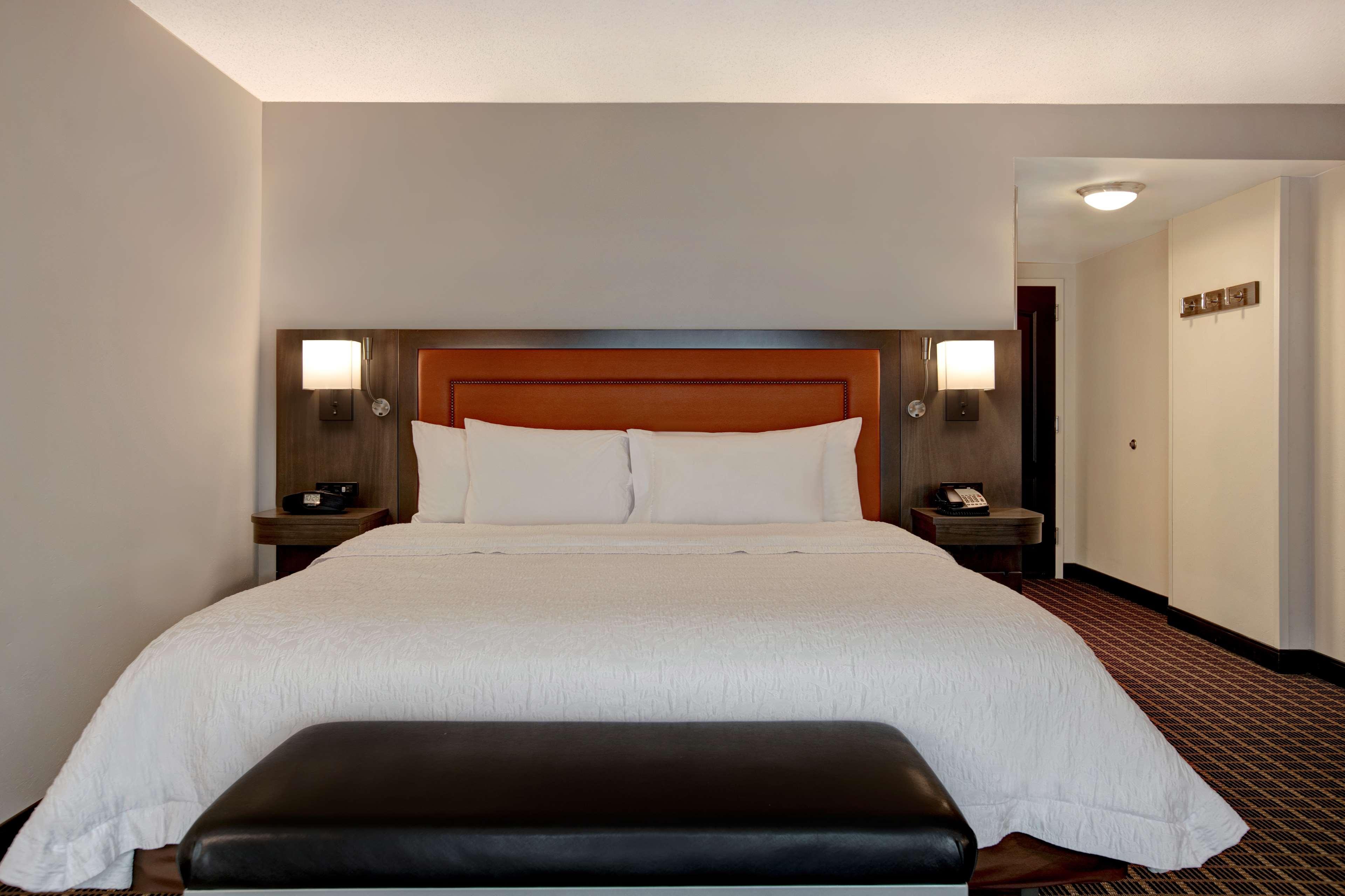 Hampton Inn & Suites Greenville-Downtown-Riverplace Kültér fotó