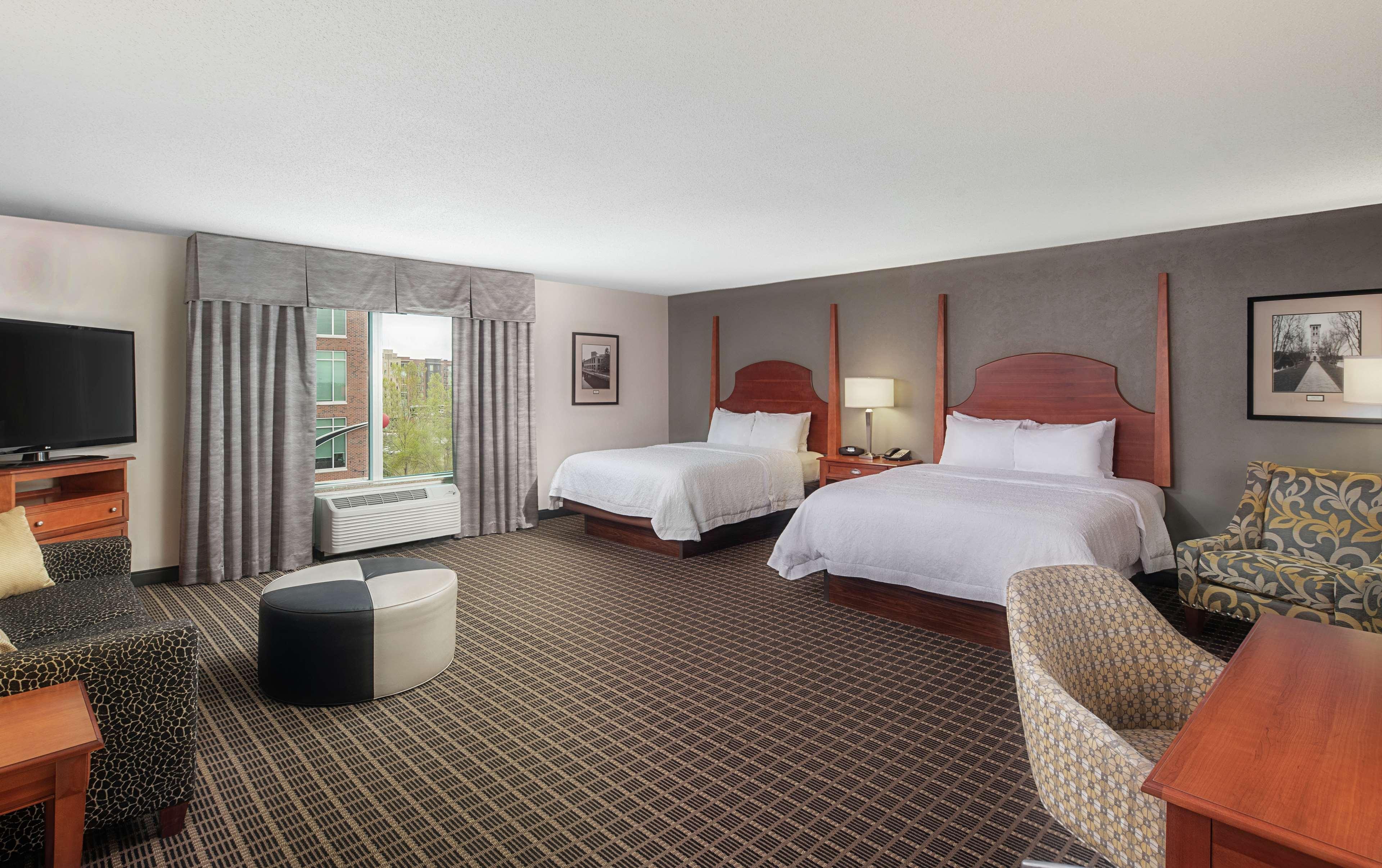 Hampton Inn & Suites Greenville-Downtown-Riverplace Kültér fotó