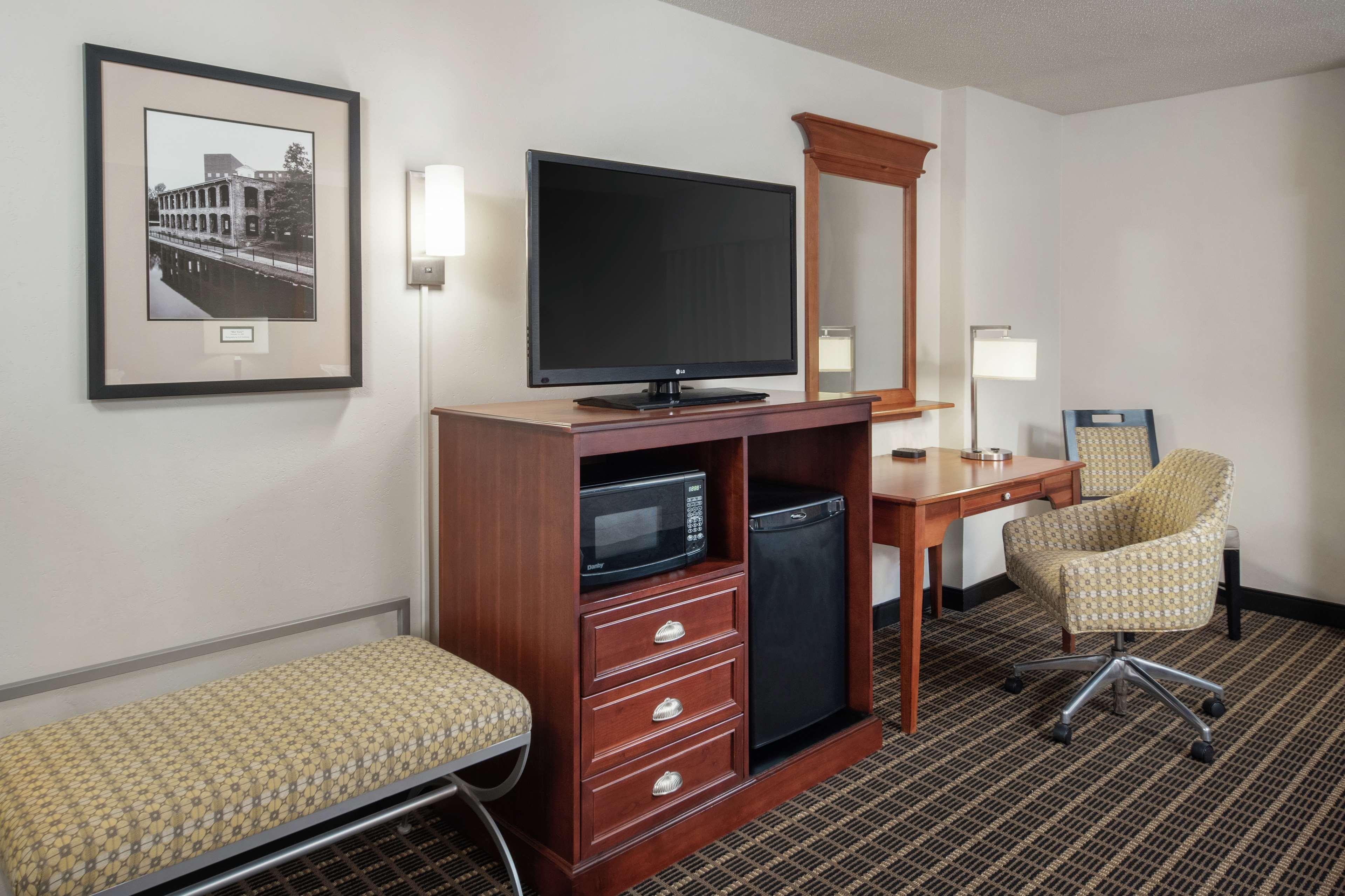 Hampton Inn & Suites Greenville-Downtown-Riverplace Kültér fotó