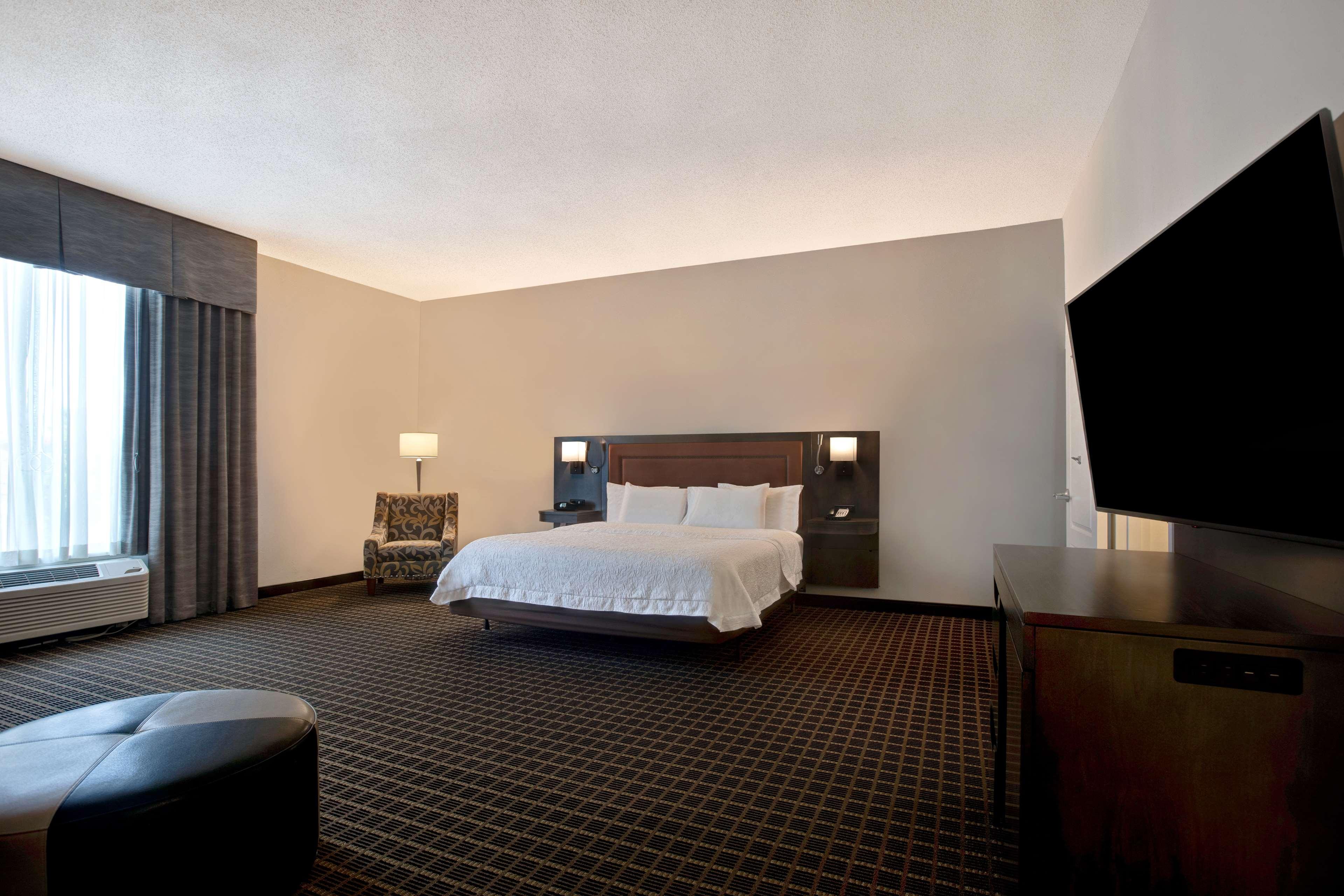 Hampton Inn & Suites Greenville-Downtown-Riverplace Kültér fotó